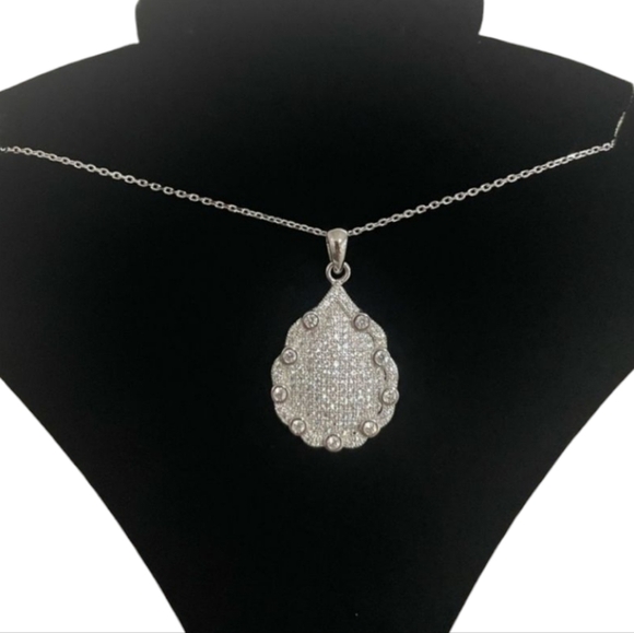 S925 Sterling Silver Italian CZ Teardrop Pendant Necklace – Elegant & Timeless